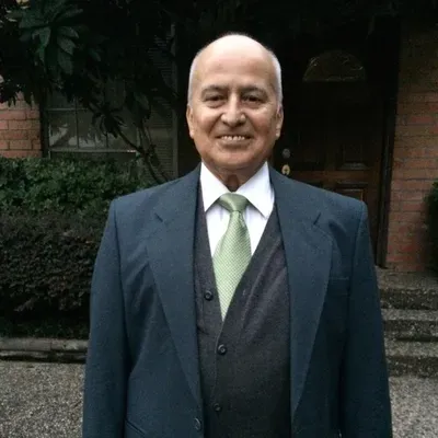 L. Eduardo Guerrero, ND ~ Awareness in Wellness...