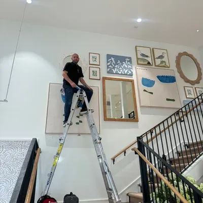 Oakland Art Installers LLC.