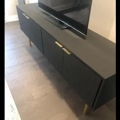 Showroom Finish Carpentry, LLC