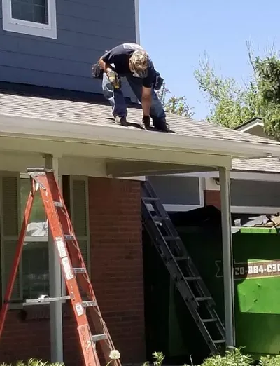 C's Seamlees Gutters & Exteriors