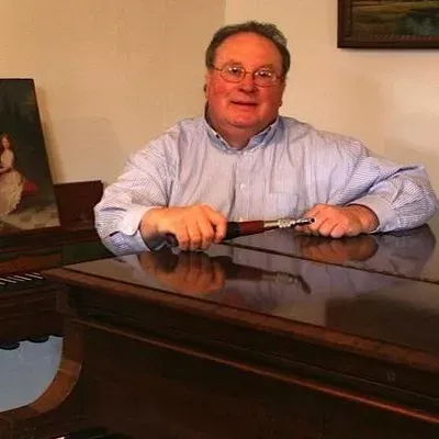 Frank Renfrow Piano Tuner-technician