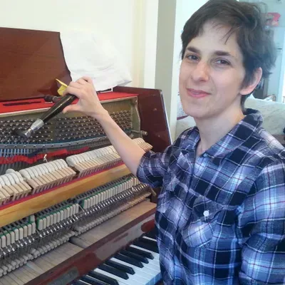 Expert Piano Tuner