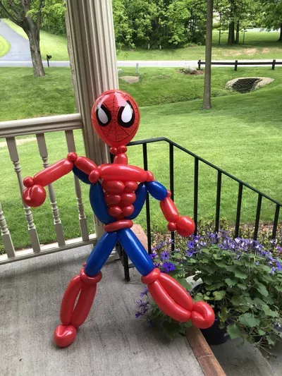 MJ The Balloon Artist