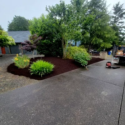RCM LANDSCAPING LLC