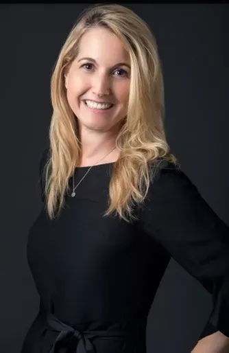 Nicole -Private & Corp Yoga, Reiki, Health Coach