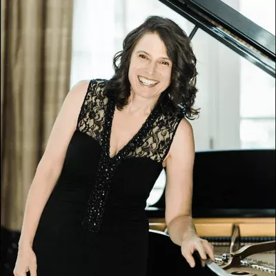 Patti Wolf