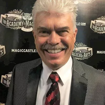 Magician BJ Hickman