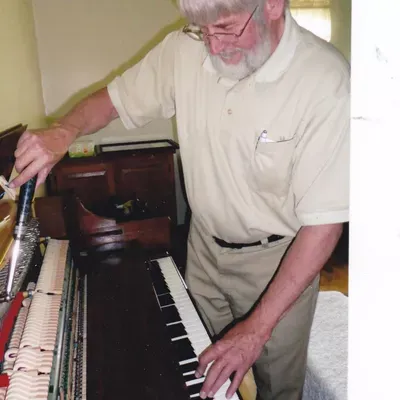 KRUEGER'S PIANO CLINIC