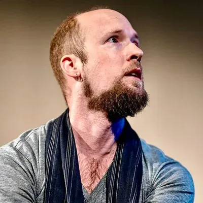 ORION BRADSHAW, Actor/ Teacher/ Coach