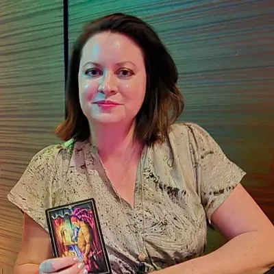 Psychic Medium Erica