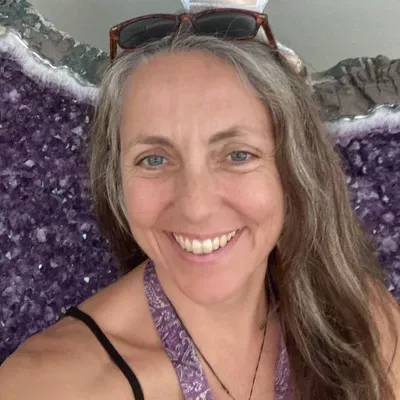 Liesbet Pryke CHt, Nourishing Body and Mind