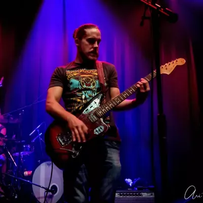 Andrew Pfeiffer Music