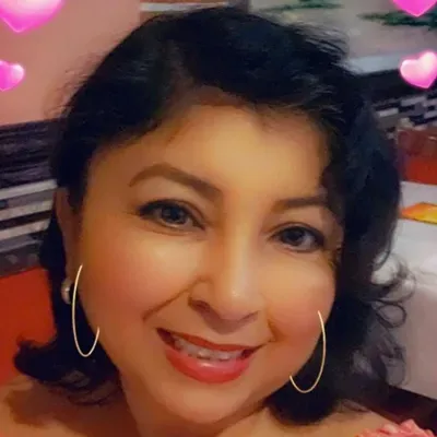 C'Larissa@NYtrophybling (Language Instructor)
