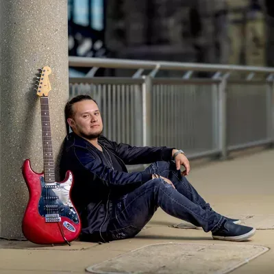 Alex Reyna Music Studio & Entertainment