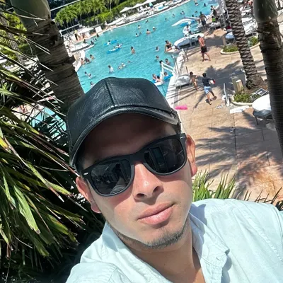 Rony Zelaya - BarMan