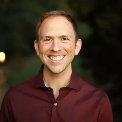 Peter Thoresen Vocal Studio | Sing with Dr. Peter