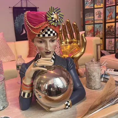 Psychic Athena Kelis