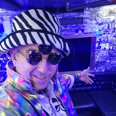 FerniesPartybus