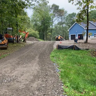 MAQUIN’S PAVING LLC