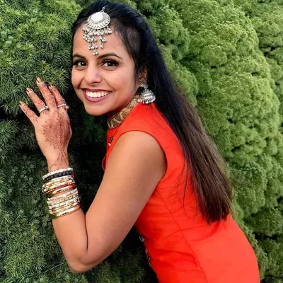 Henna Chakra (Henna and FacePainting)