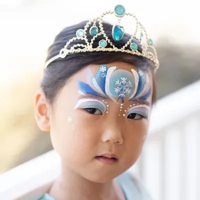 Dazzle Me Facepainting