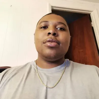 Rashawn R(Handyman)
