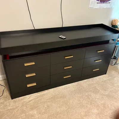 Fully Furnished LLC
