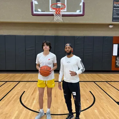 “ Level Up Basketball Training “