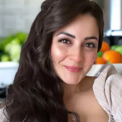 Samantha The Nourish Nerd Online Nutrition/Fitness
