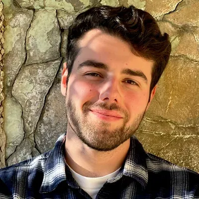 Doug DeVincent: Pianist-Vocalist