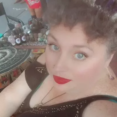 Red Lip Tarot