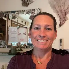 Lisas Skincare and Lash Studio