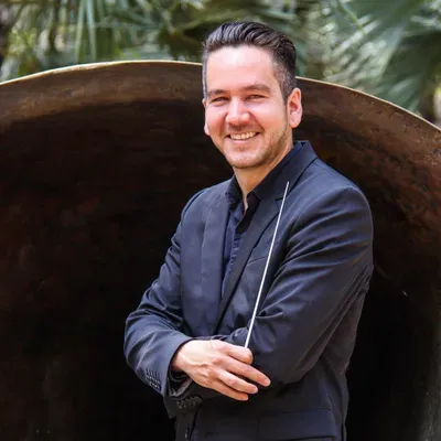 Ollantay Velasquez Violin Teacher