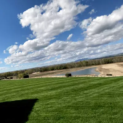 Kikos Lawn Care & Maintenance