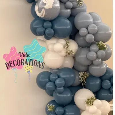 Vida Decorations