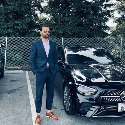 Luxury limousine service