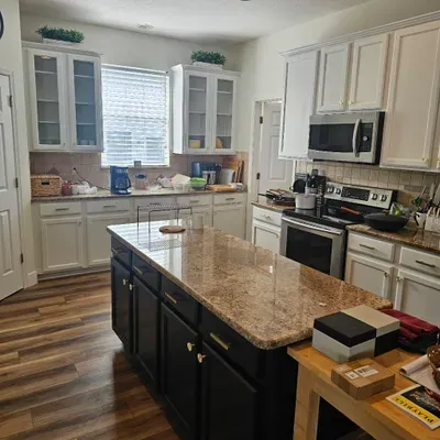 R&M Kitchens LLC