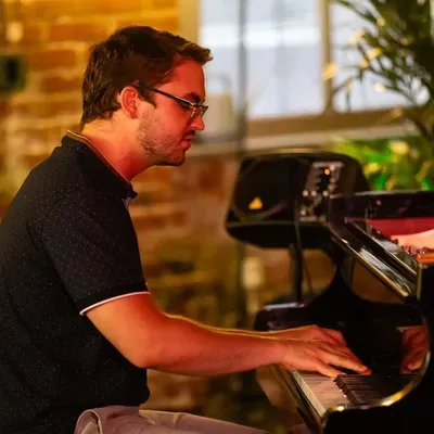Dylan Hayes Music