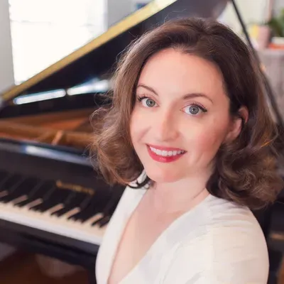Susanna Barasch, Lyric Soprano