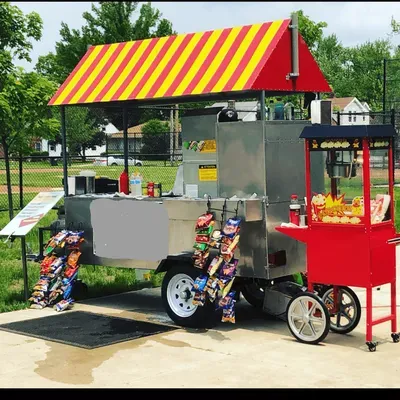 Foodies Eatery Catering