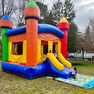 Raquel Bounce House (locksmith)