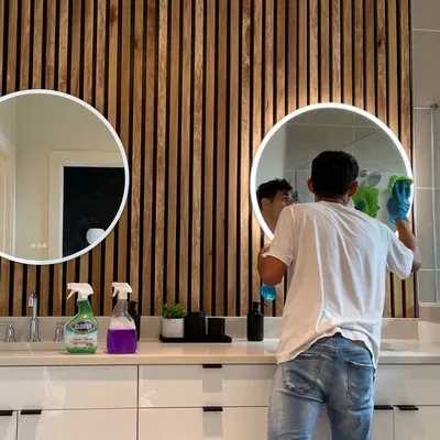 KEEP IT SQUEAKY CLEANING