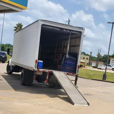 E&h moving company