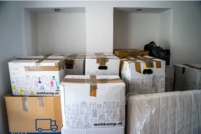 Deangelos moving service