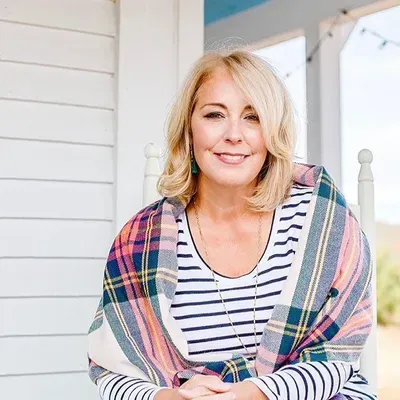 New England Home & Interiors, LLC