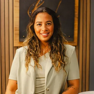 Thaís - Brazilian Lux Professional Services
