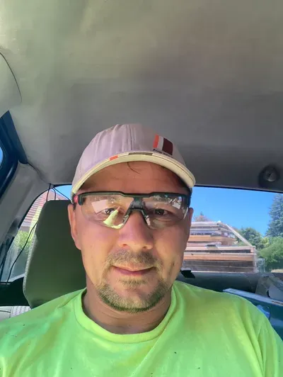 Handyman  Construction services