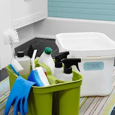 CH cleaning houses