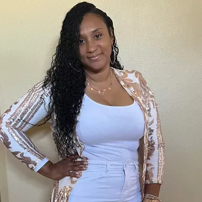 Sparkle And Glow Services LLC
