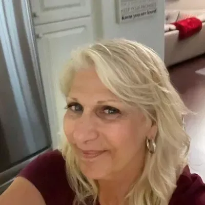 DebbieLynn Cleaning Services
